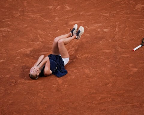 Coco Gauff's French Open title defense ends in 3rd-round loss, Naomi Osaka's fashion show goes on
