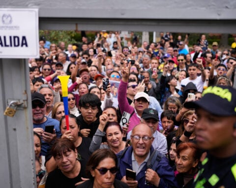 Pro-Trump candidate takes spotlight in Colombia's presidential race with vow of crime crackdown