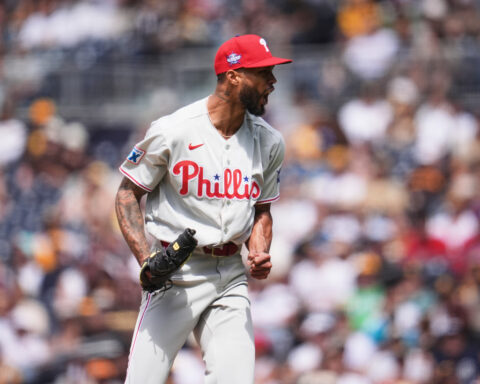 Phillies ace Sánchez closes in on Hershiser's MLB record with 44 2/3 straight shutout innings