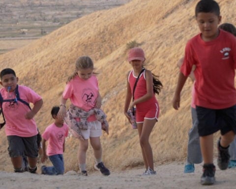 Moms create hiking group to get kids outdoors and build friendships