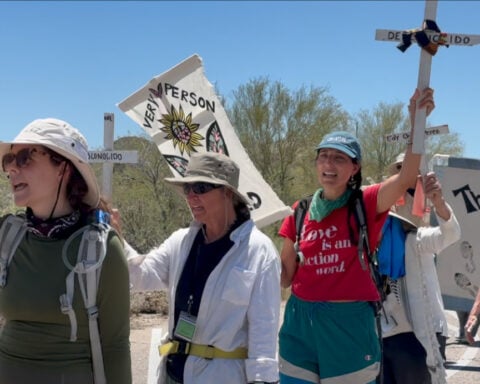 Hikers complete 75-mile Sonoran Desert walk to bear witness migrant deaths, pushing immigration policy change