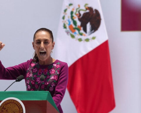 Mexico's Sheinbaum escalates rhetoric against U.S., blames far-right 'offensive'