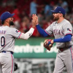 Jacob deGrom earns 100th career win on 4th try as Rangers top Cardinals 2-1