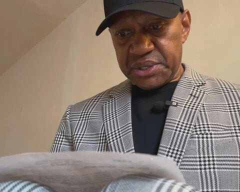Philadelphia man among over 35,000 former federal workers waiting for full retirement benefits