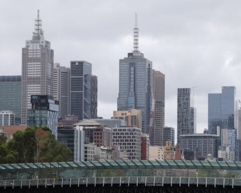 Australia economic growth slows to 0.3% in Q1