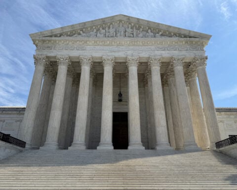 US Supreme Court clears way for Alabama to use pro-Republican voting map