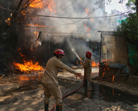 Fire sweeps through a New Delhi building, killing at least 21 people