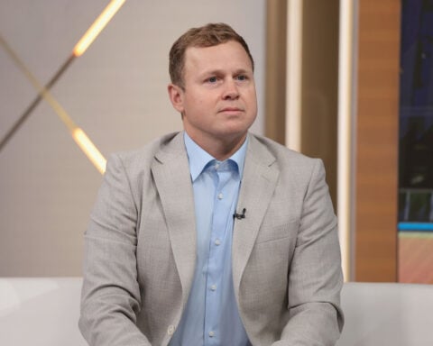 Los Angeles Mayor Karen Bass punched her ticket for November’s election. Spencer Pratt is still hoping for his