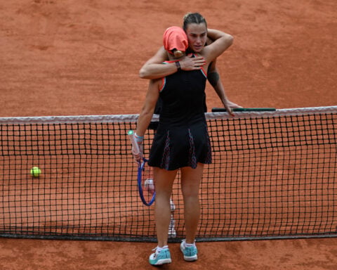 Top-ranked Aryna Sabalenka 'just want to quit tennis' after French Open quarterfinal defeat