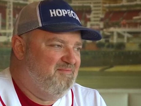 Zac Brown Band guitarist, local woman unite in fight against ALS at Reds Lou Gehrig Day