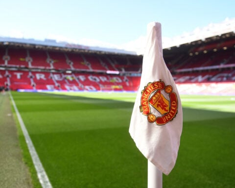 Glazer family members studying Manchester United stake sale, Bloomberg News reports