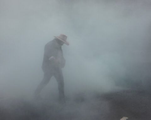 Protests and last-minute construction work disrupt Mexico City ahead of World Cup