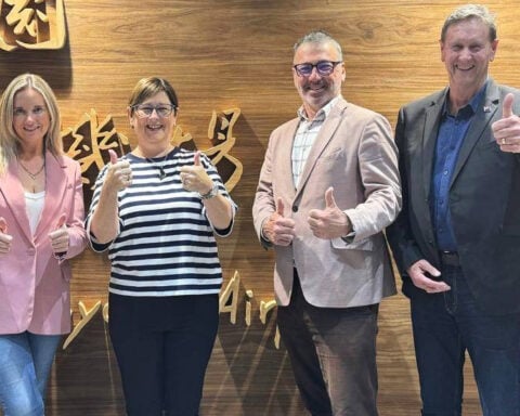China bans 4 New Zealand lawmakers after they visited Taiwan