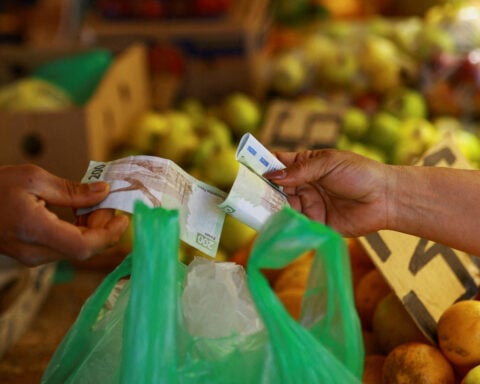 Mexico economy may beat OECD forecast, finance minister says