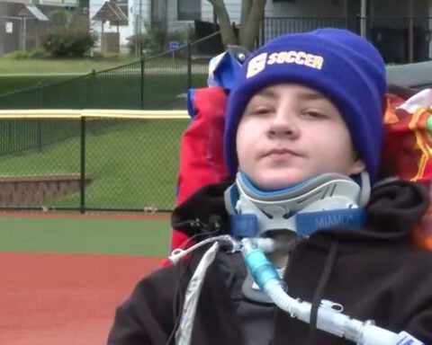 Teen paralyzed in crash joins global soccer juggling record attempt