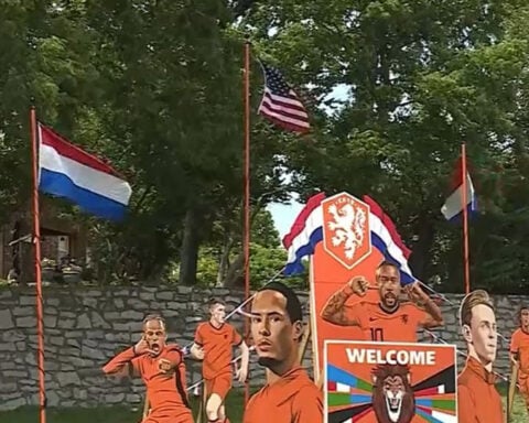 Missouri town  goes all out for Netherlands national team before World Cup training