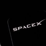 SpaceX tells banks it won't move its $135-a-share IPO price