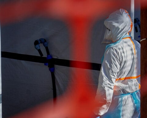 US domestic treatment centers ready for Ebola even as Kenya plans persist