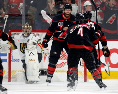 How the chaotic final 15 minutes of Game 2 of the Stanley Cup Final unfolded