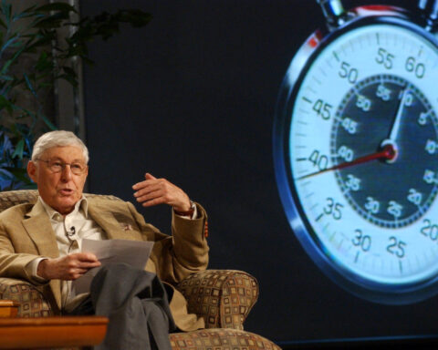Remaining 3 '60 Minutes' stars say they're staying at CBS show, don't want to see it die
