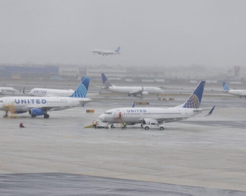 Airline chiefs grapple with fuel shock, fare test at Rio summit