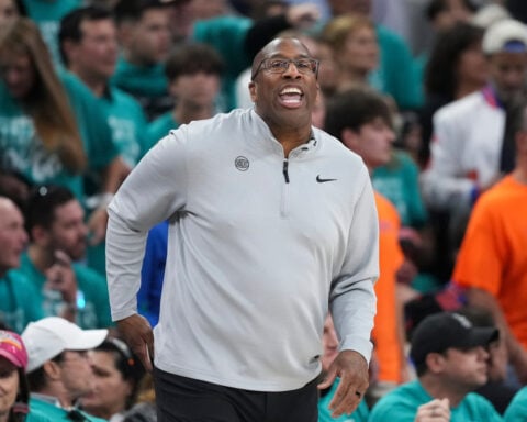 Knicks coach Mike Brown again finds himself reveling in a long playoff win streak