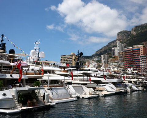 Private jet market defies Iran war gloom as rich flock to Monaco GP, Cannes