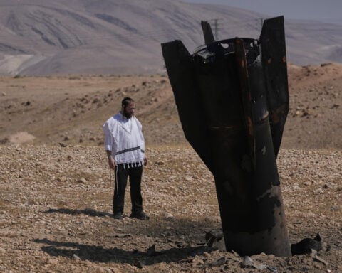 Israel and Iran appear to pause strikes after trading fire for the first time since April ceasefire