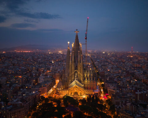 Pope Leo will tap into the Sagrada Familia's allure while honoring Catalonia's holy mountain