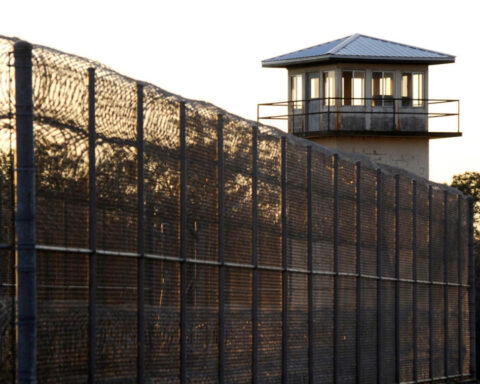 A jury voted for Jeffery Lee to receive a life sentence. Alabama plans to execute him anyway