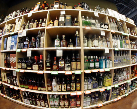 A government-commissioned study found drinking risks. US guidelines didn't feature its findings