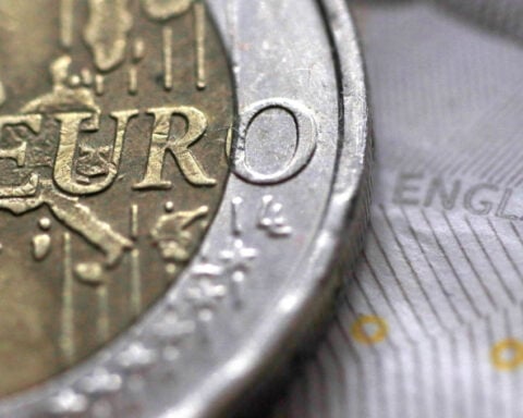 Euro zone bond yields steady as Middle East tensions ease, eyes on ECB