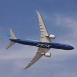 Emirates upbeat on Boeing 777X, no progress in Airbus A350-1000 engine spat