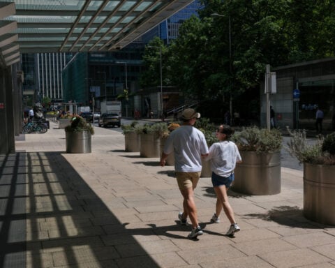 UK employers warns of slower growth, higher unemployment