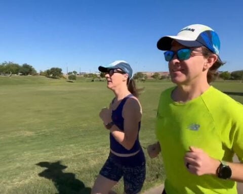 Couple adds half-marathon to wedding celebration