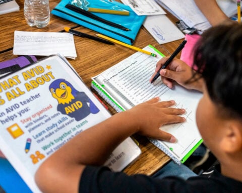 Teens' reading and math scores have stagnated, US test results show