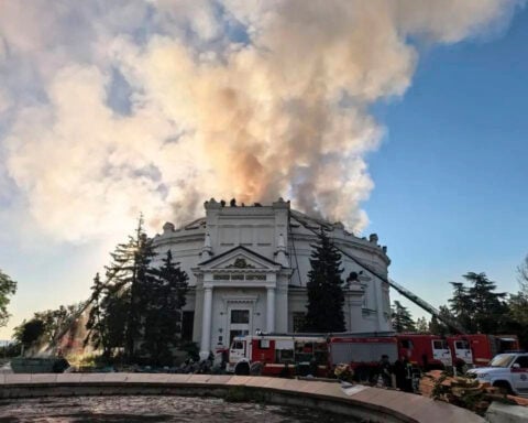 Ukraine launches long-range strikes on military and energy sites in Russia