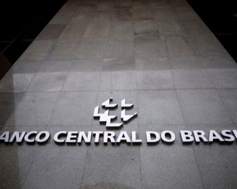 Brazil Senate committee backs central bank autonomy despite Lula resistance