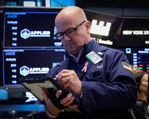 Stocks weigh as foreign investors pull $27 billion out of emerging market portfolios in May