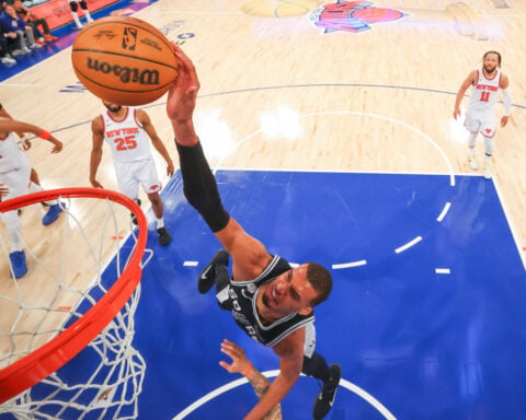 Victor Wembanyama misses 2 late free throws in NBA Finals Game 4 as Spurs get pushed to the brink