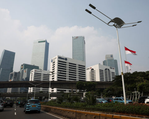 World Bank says Indonesia's GDP to slow to 5% in 2026 as fiscal pressures rise