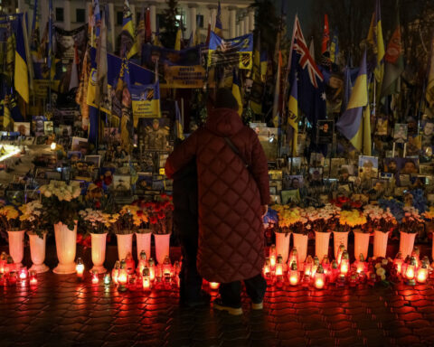 Ukraine police chief says Russia recruits young women to kill Ukrainian servicemen