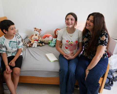 Lebanon's Christians flee Tyre, fearing Israel's campaign will prevent return