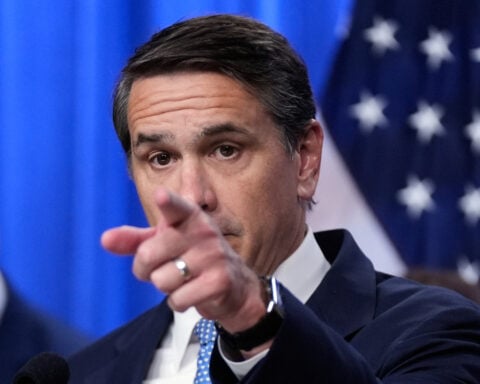 Trump administration identifies 'super-sponsors' of migrant children in a possible prosecution tack
