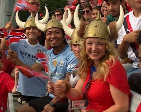 Soccer fans pack UNCG to welcome Norway ahead of World Cup