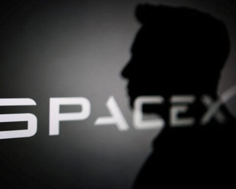 States challenge Nasdaq, FTSE Russell for fast-tracking SpaceX