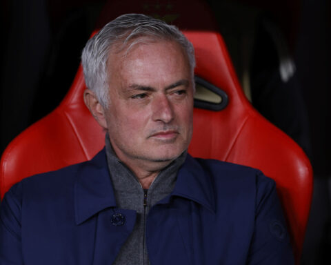 Real Madrid signs José Mourinho to second stint as club manager