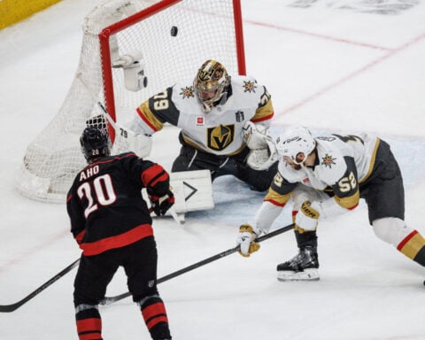 Pushed to brink, Vegas may have lost William Karlsson for the Stanley Cup Final