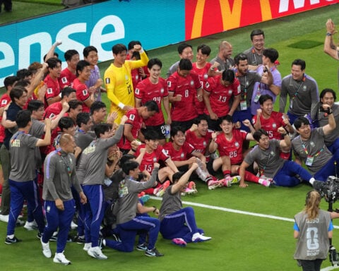 Hwang In-beom sparks South Korea’s 2-1 comeback win over the Czech Republic at the World Cup