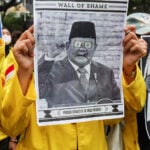 Students hold "Heading to Bankrupt Indonesia" protests against Prabowo's policies